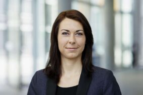 Marc Dietenmeier fotografiert Führungskräfte für die BMW Bank und Alphabet