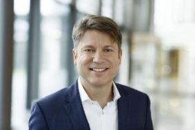 Marc Dietenmeier fotografiert Führungskräfte für die BMW Bank und Alphabet