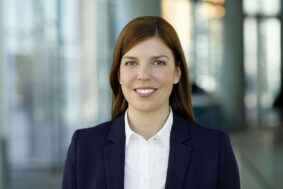Marc Dietenmeier fotografiert Führungskräfte für die BMW Bank und Alphabet